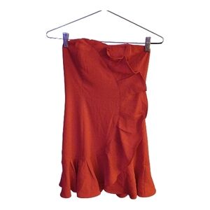 Express NWOT Size 4 Elegant Red Ruffle Strapless Dress